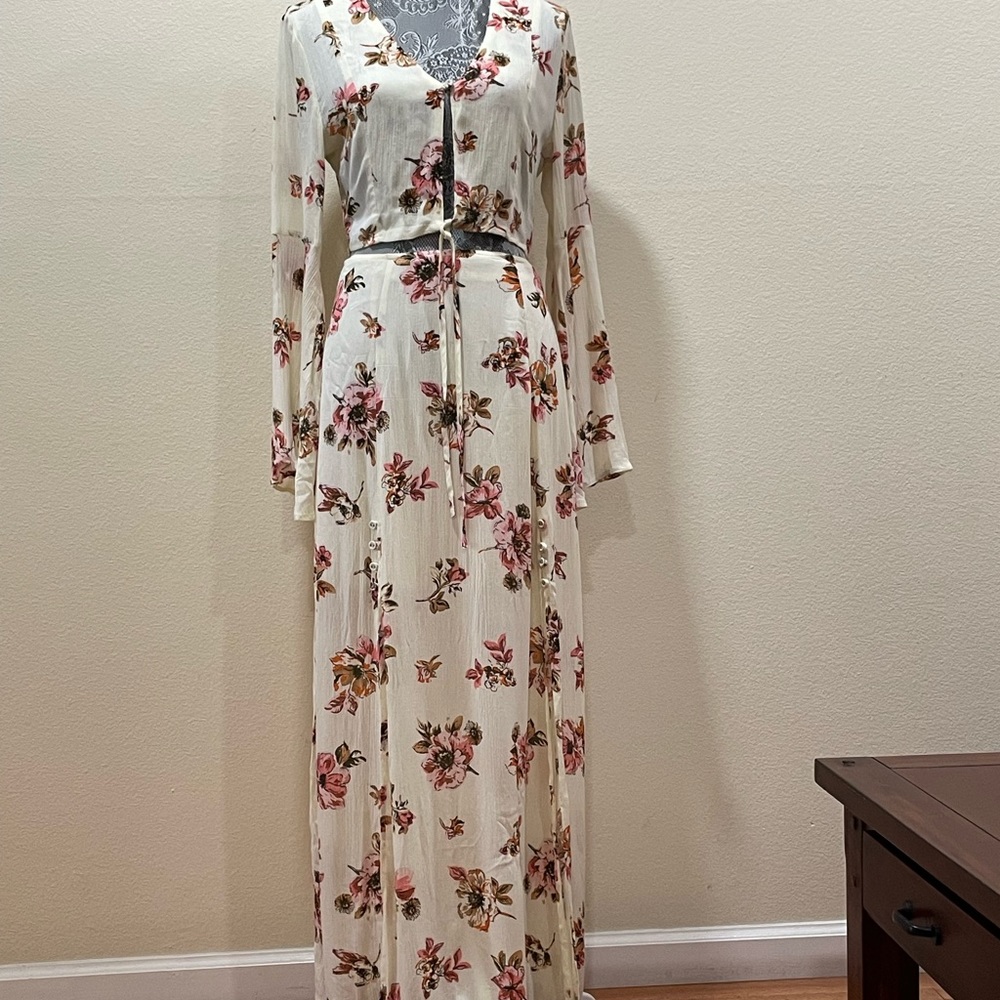 Dance & Marvel Matching Skirt and Top    Size Small